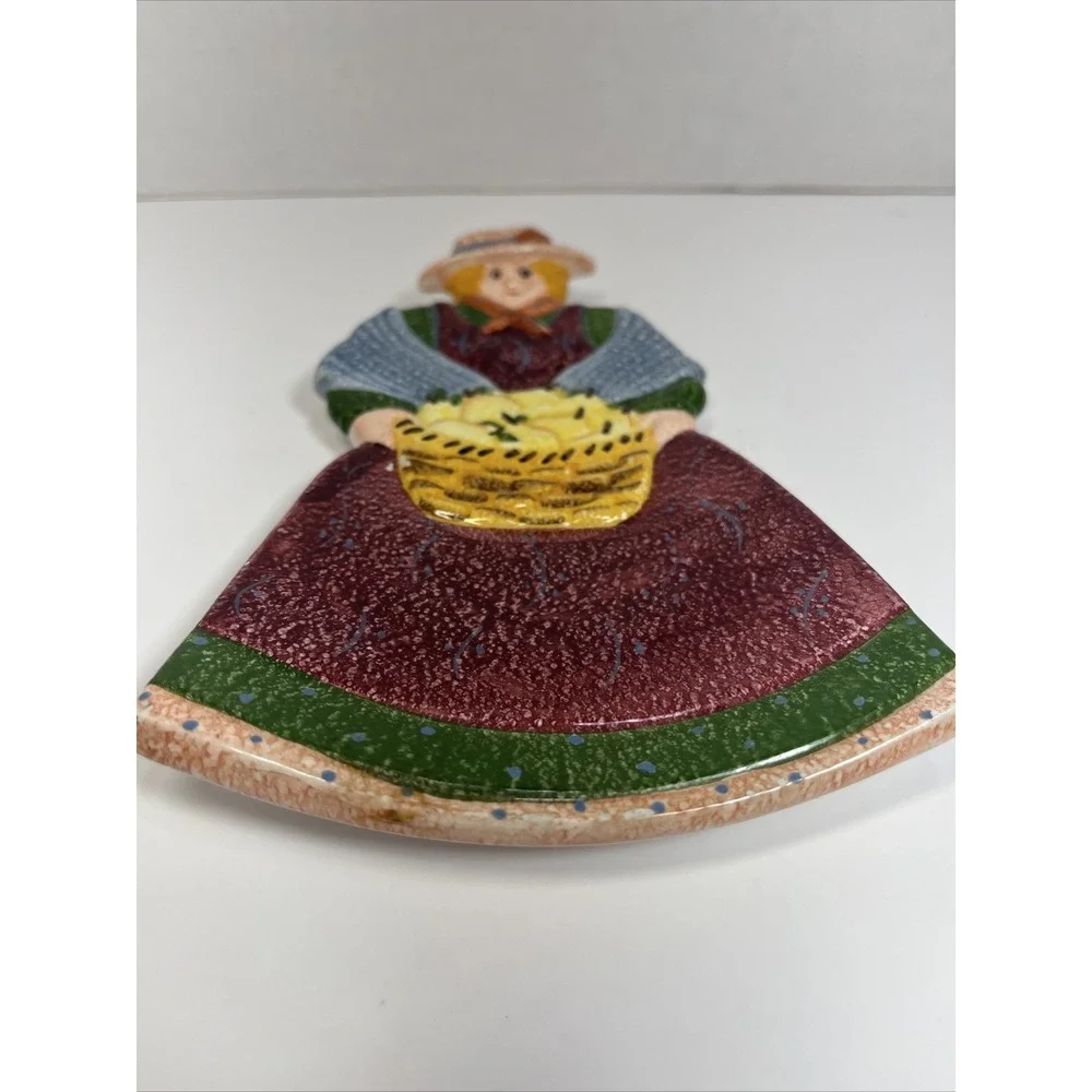 Enesco 90s Carol Endres Spoon Rest Storage Scouring Pad Holder Lady Basket
